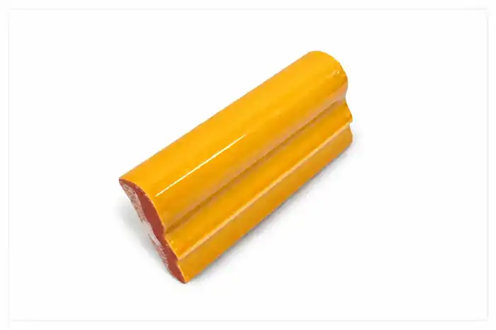 Deslavado Amarillo Pecho Paloma